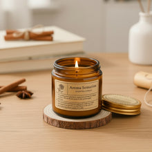 Bougie parfumée en verre ambré - vue 2